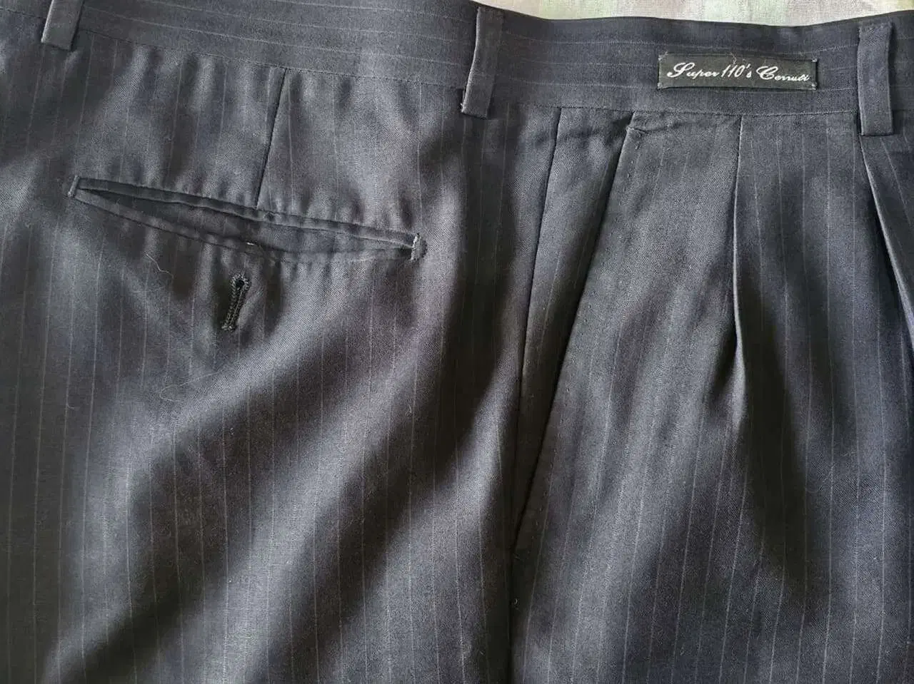 کت و شلوار سرمه ای مارتینلی ایتالیا سایز52|لباس|بابل, |دیوار