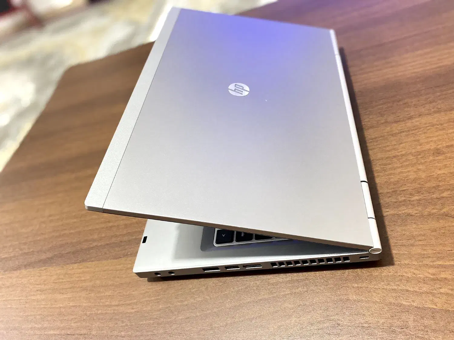 لپ تاپ hp|رایانه همراه|میانه, |دیوار