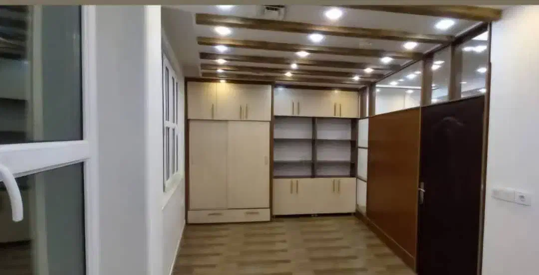 واحد اداری 40 متری رو به روباغ ملی امیر شهید|فروش آپارتمان|لاهیجان, امیرشهید|دیوار