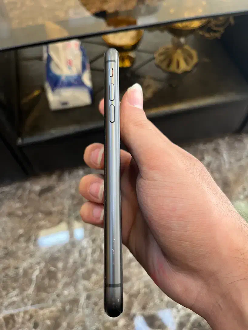 گوشی iPhone 11 128|موبایل|تهران, نازیآباد|دیوار