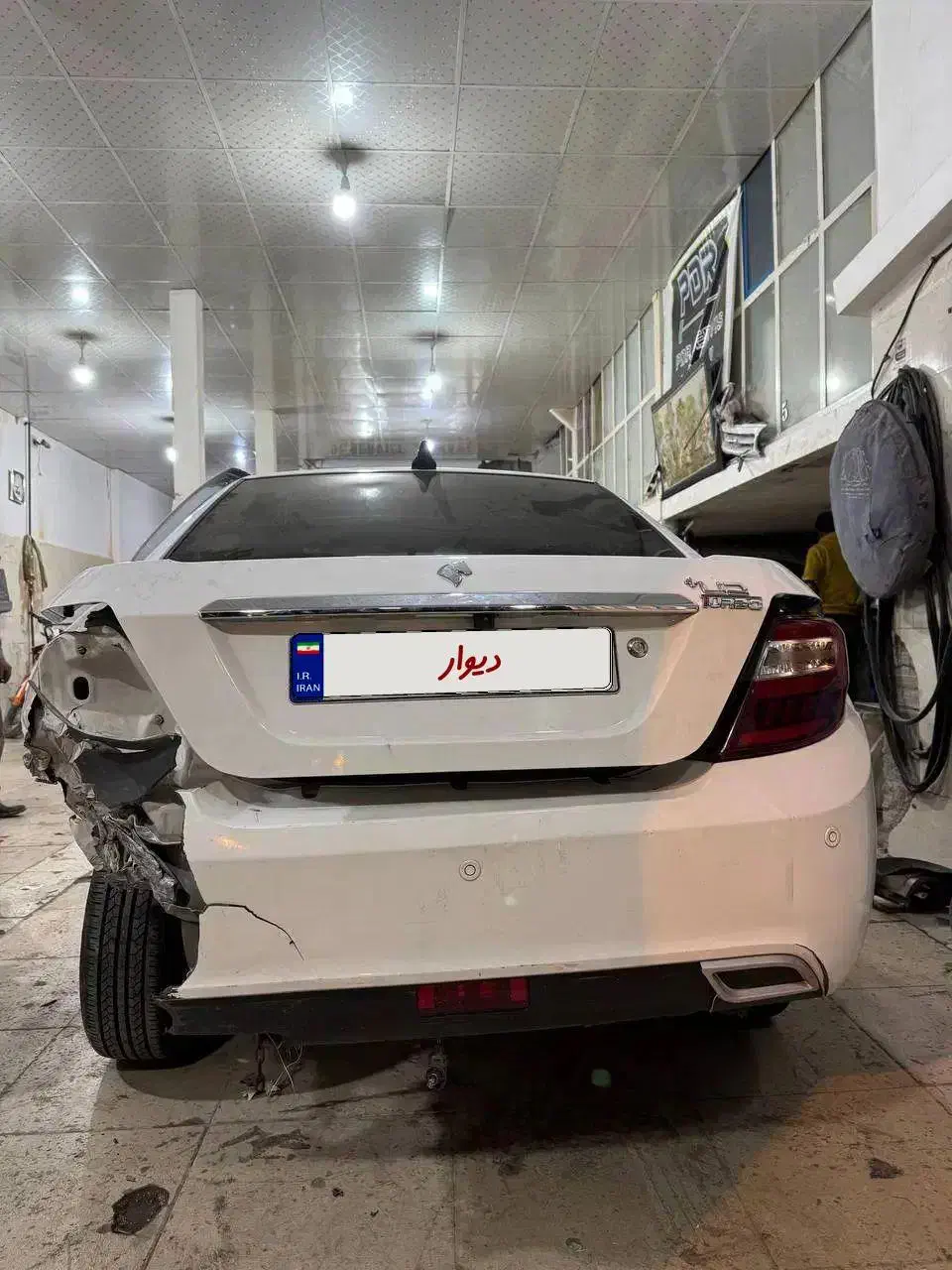 دنا پلاس توربو تصادفی ۶دنده|خودرو سواری و وانت|قزوین, |دیوار