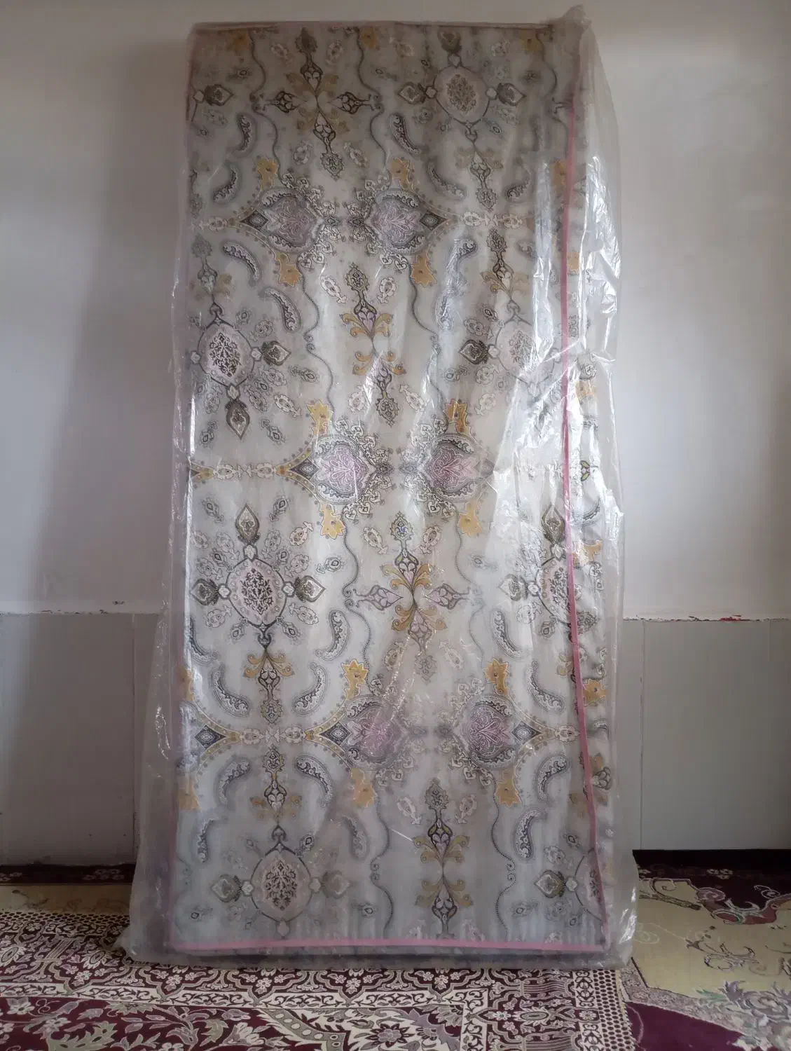 تشک تخت خواب|تشک تختخواب|بندر ترکمن, |دیوار