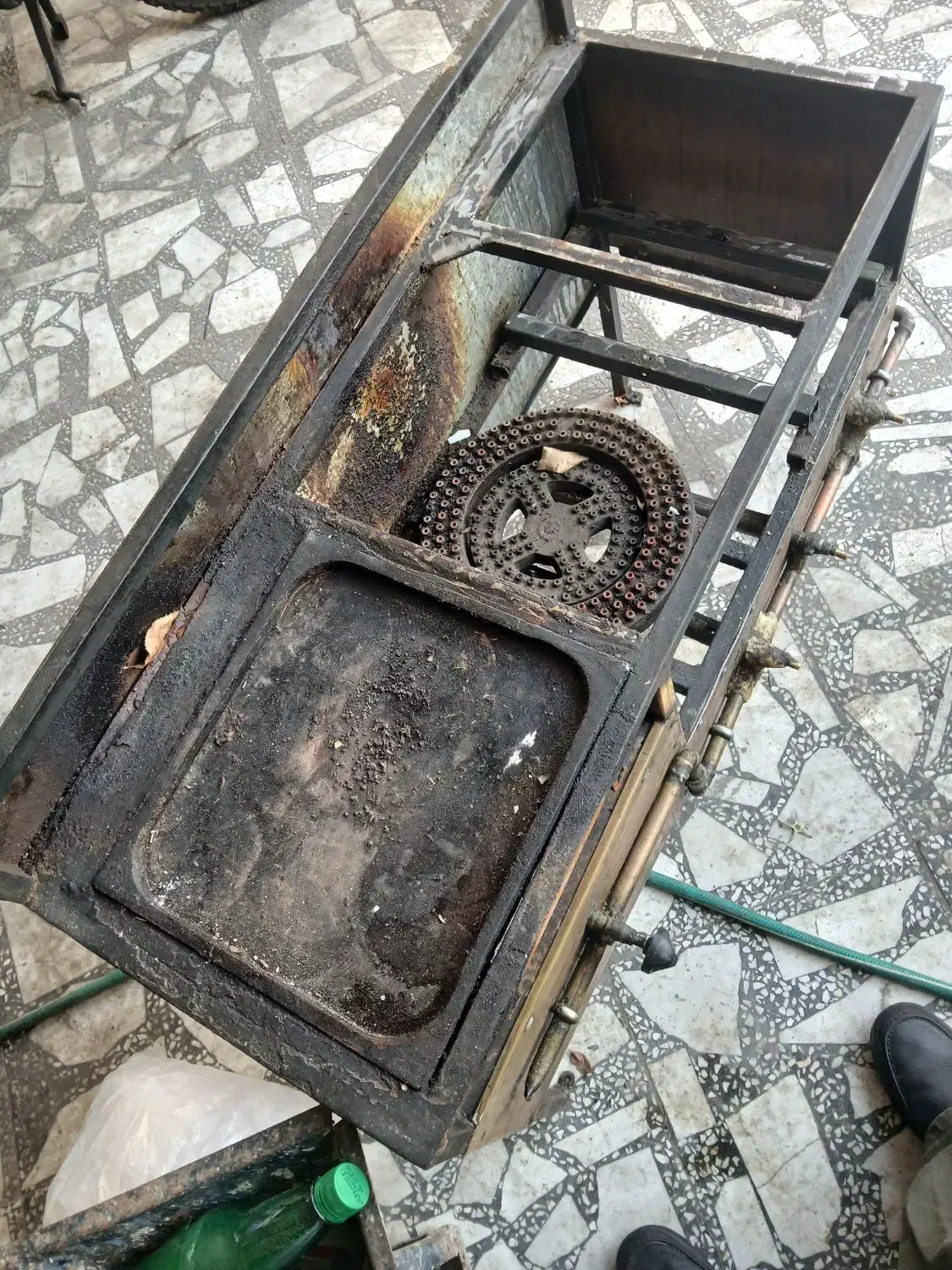 گاز دوشعله|کافی‌شاپ و رستوران|رشت, امین الضرب|دیوار