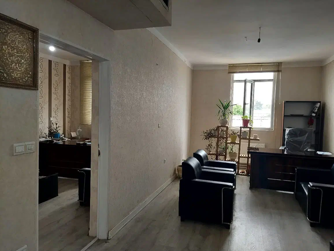 فروش ساختمان تجاری با موقعیت عالی|فروش دفتر کار، اتاق اداری، مطب|کرمانشاه, |دیوار