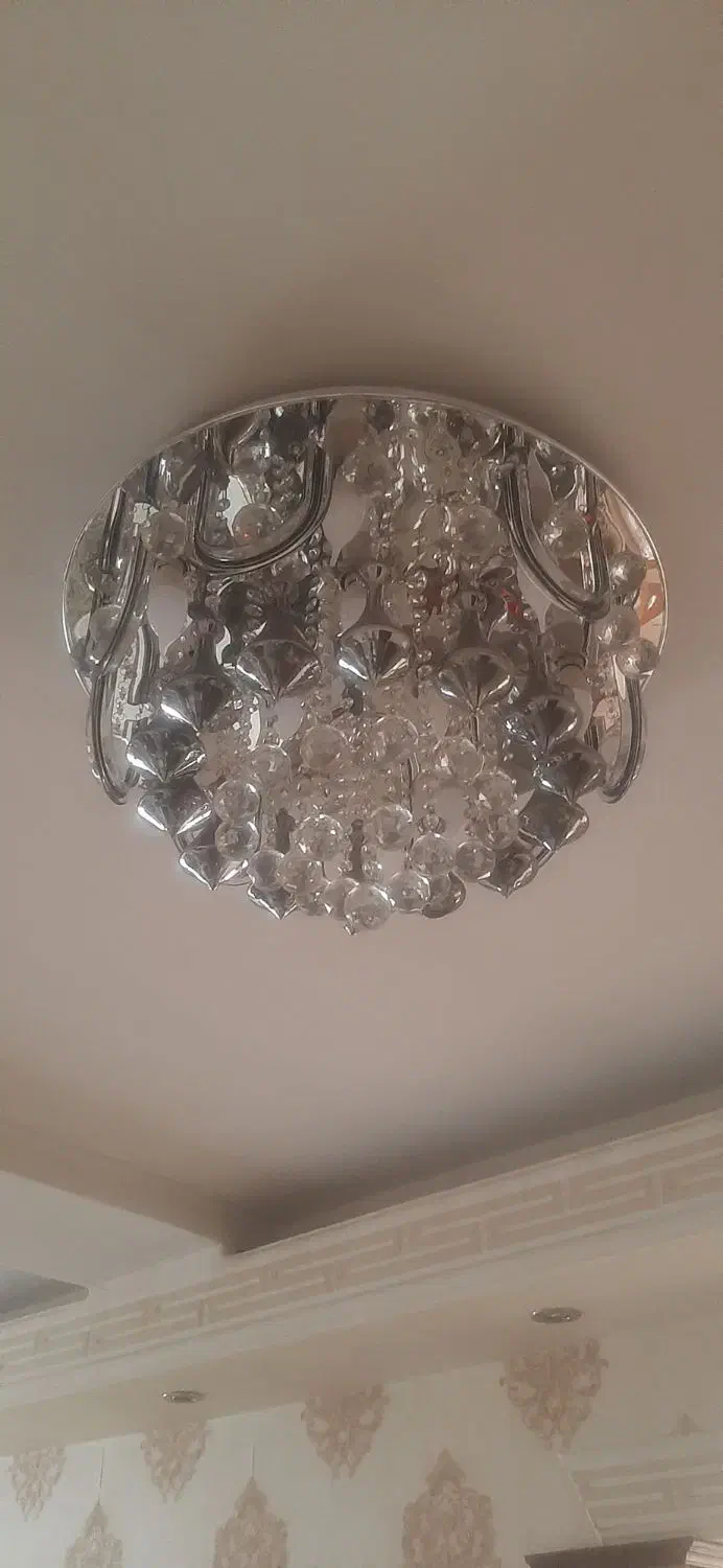 لوستر سقفی دارای ریموت و کنترل|لوستر و چراغ آویز|قزوین, |دیوار