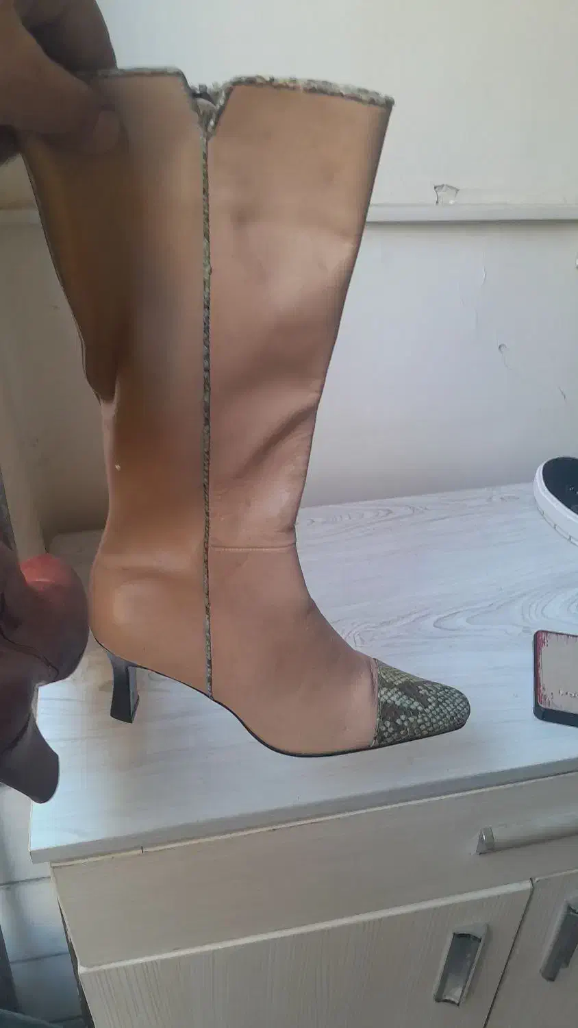 حراج بوت و نیم بوت زنانه خارجی|کیف، کفش، کمربند|تهران, لویزان|دیوار