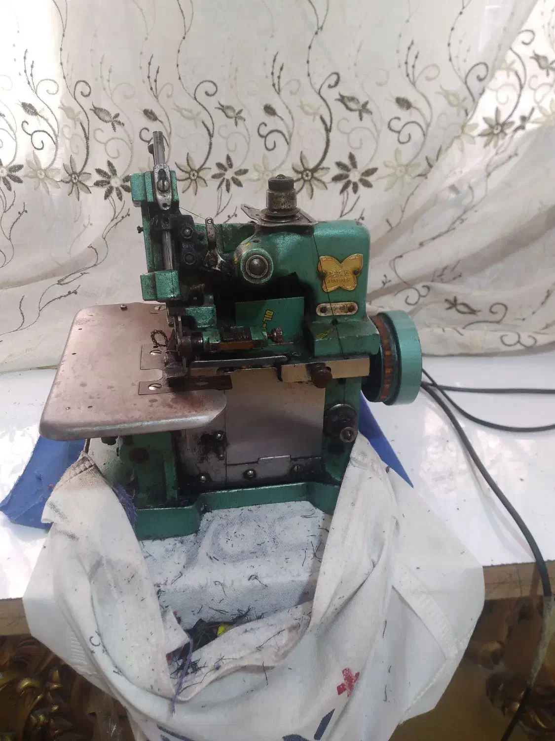 سردوز پروانه وچرخ مارشاِل|چرخ خیاطی و ریسندگی|زاگرس, |دیوار