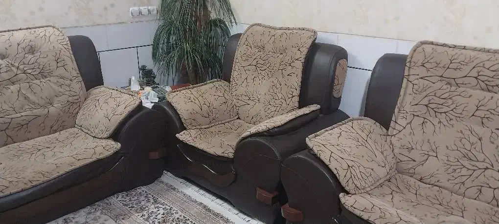 مبل راحتی هفت نفره|مبلمان خانگی و میز عسلی|لنجان, |دیوار