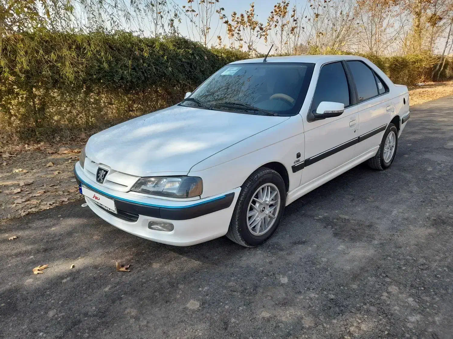 پژو پارس ۹۷ دوگانه کارخانه بدون رنگ|خودرو سواری و وانت|فلاورجان, |دیوار