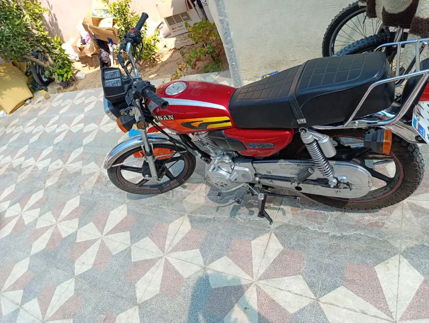 موتور 150 انژکتور|موتورسیکلت|شیراز, محراب|دیوار