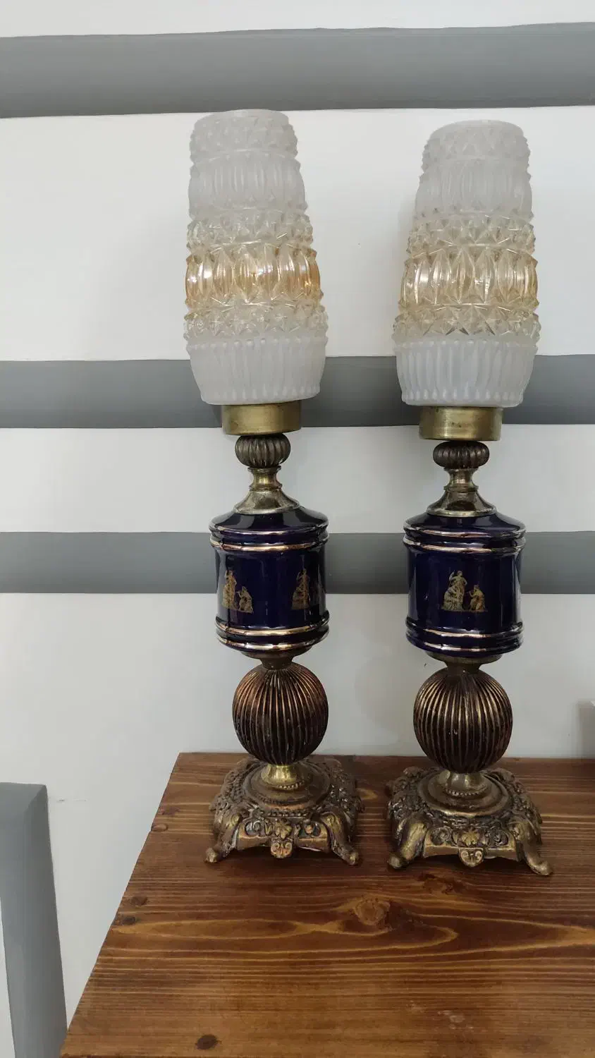 شمعدان قدیمی|کلکسیون اشیاء عتیقه|زنجان, |دیوار