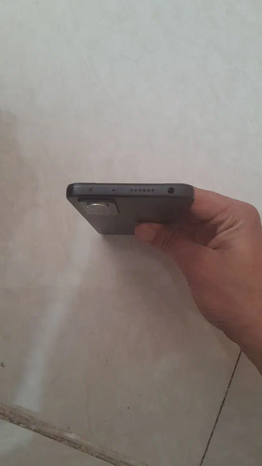 گوشی نوت ۱۲  پورو فوقلاده سالم ۲۵۶ گیگ هستش|موبایل|قدس, شهر‌قدس|دیوار