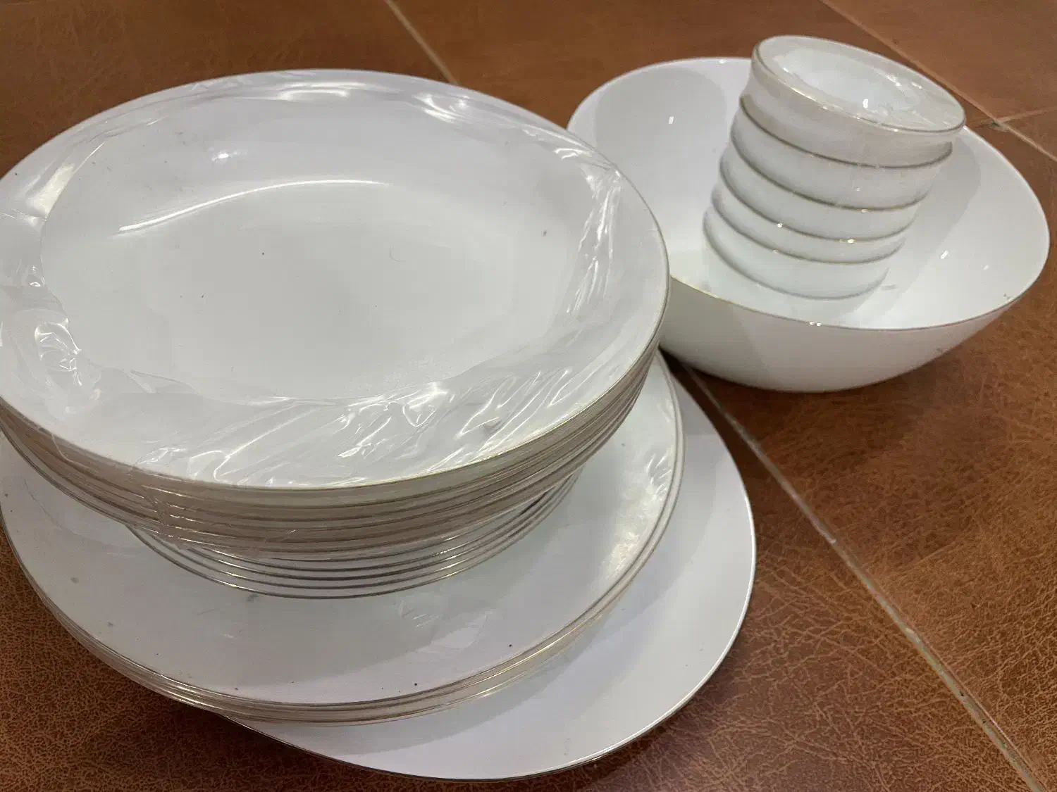 ظروف خانگی|ظروف سرو و پذیرایی|لنگرود, |دیوار