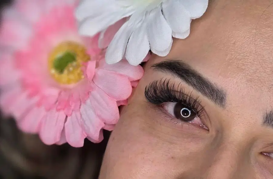 اکستنشن مژه با قیمت مناسب جذب مدل در تبریز|خدمات زیبایی و سلامت|تبریز, |دیوار