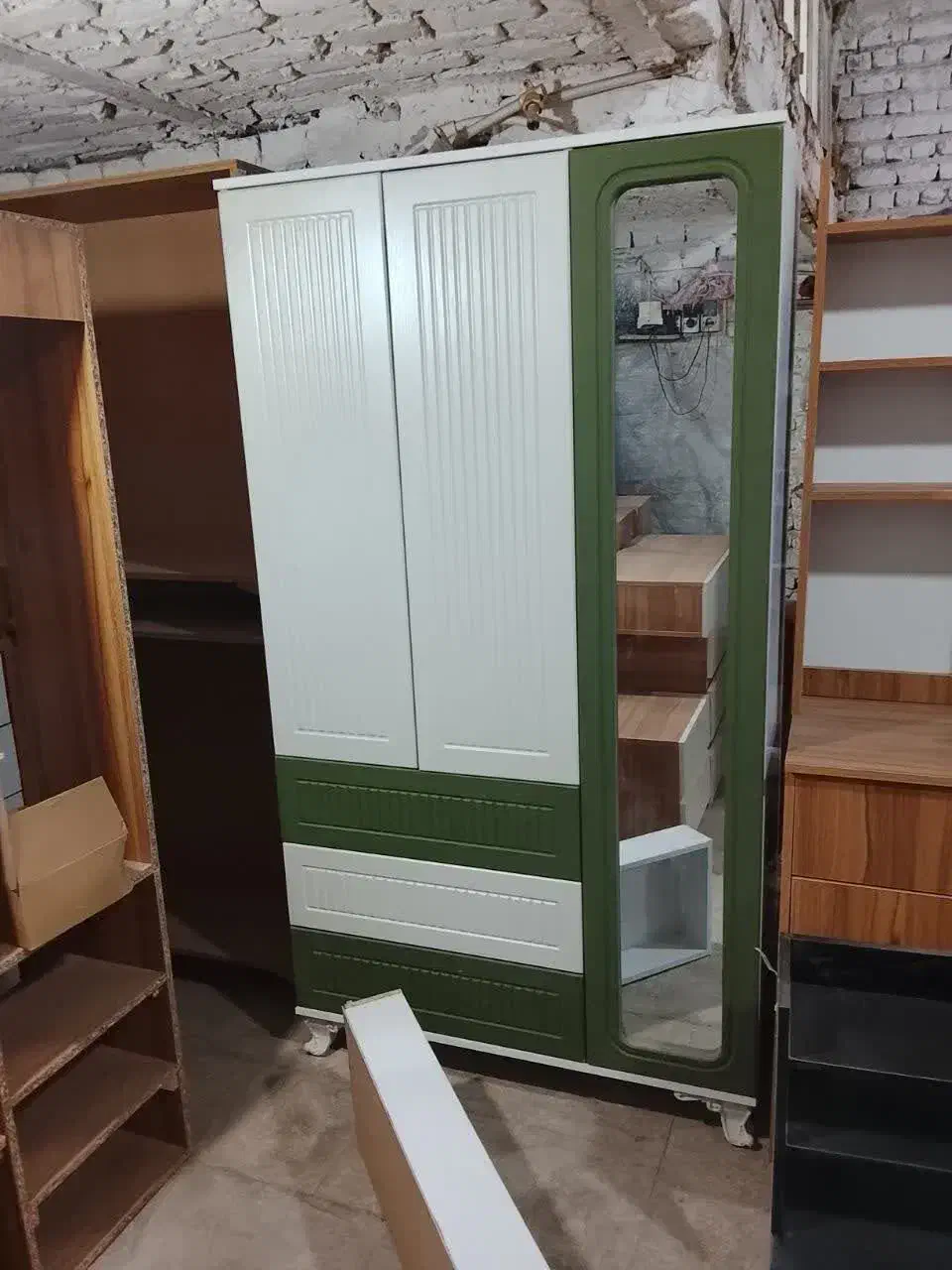 کمد|جاکفشی، کمد، دراور|ساوه, |دیوار