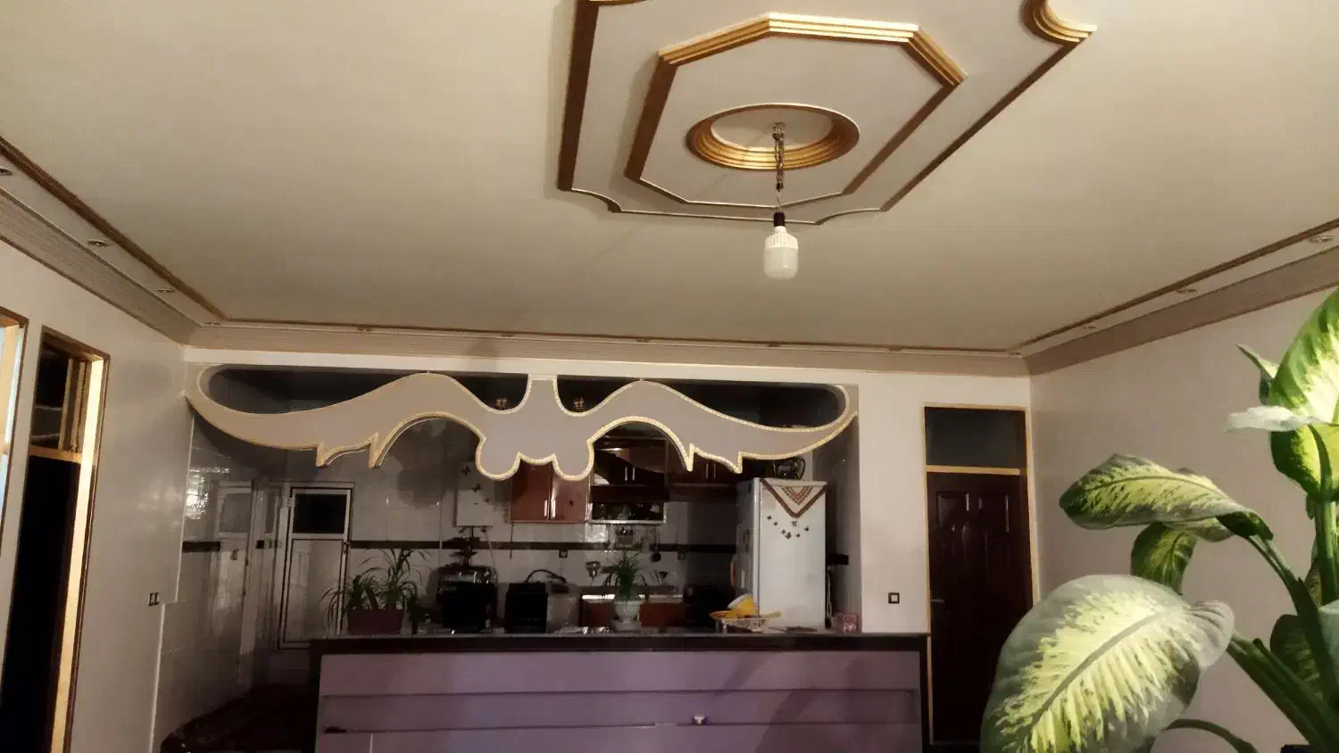 نقاشی ساختمان برادران خیشوند|خدمات پیشه و مهارت|نهاوند, |دیوار