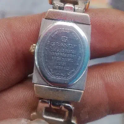 ساعت مچی زنانه برند گراندی اورجینال|ساعت|تهران, نازیآباد|دیوار