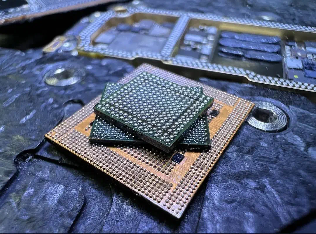 تعمیرات فوق تخصصی ایفون و اندروید با ضمانت|خدمات پیشه و مهارت|تهران, شیخ هادی|دیوار