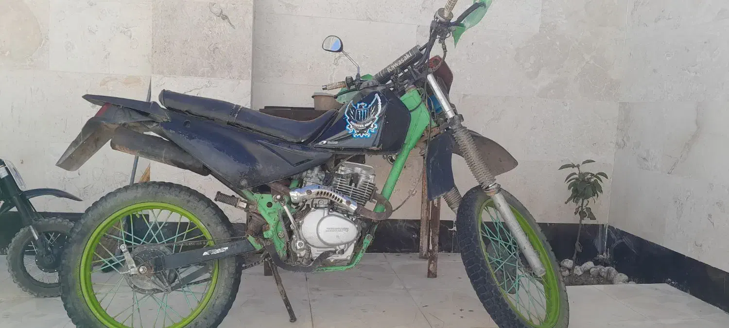 تریل سرحال|موتورسیکلت|شاهرود, |دیوار