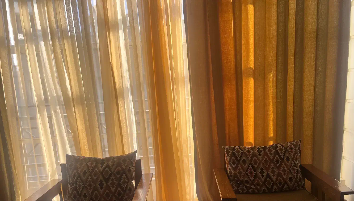 سینما خانگی سونی،دو عدد لوستر و‌ دو عدد پرده یشمی|سیستم صوتی خانگی|تهران, سعادت‌آباد|دیوار