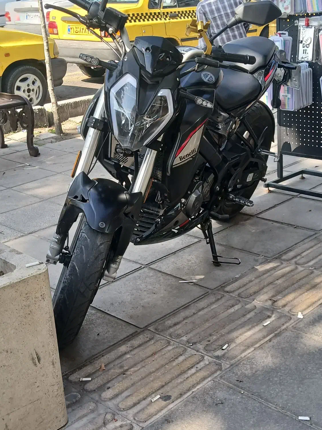 بنلی ۱۸۰ سالم|موتورسیکلت|آستانه اشرفیه, |دیوار