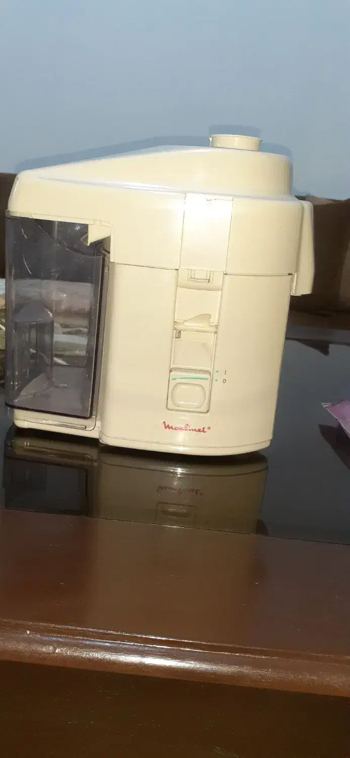 آب هویج گیری مارک مولینکس|آبمیوه‌گیر و آب‌مرکبات‌گیر|ساری, |دیوار