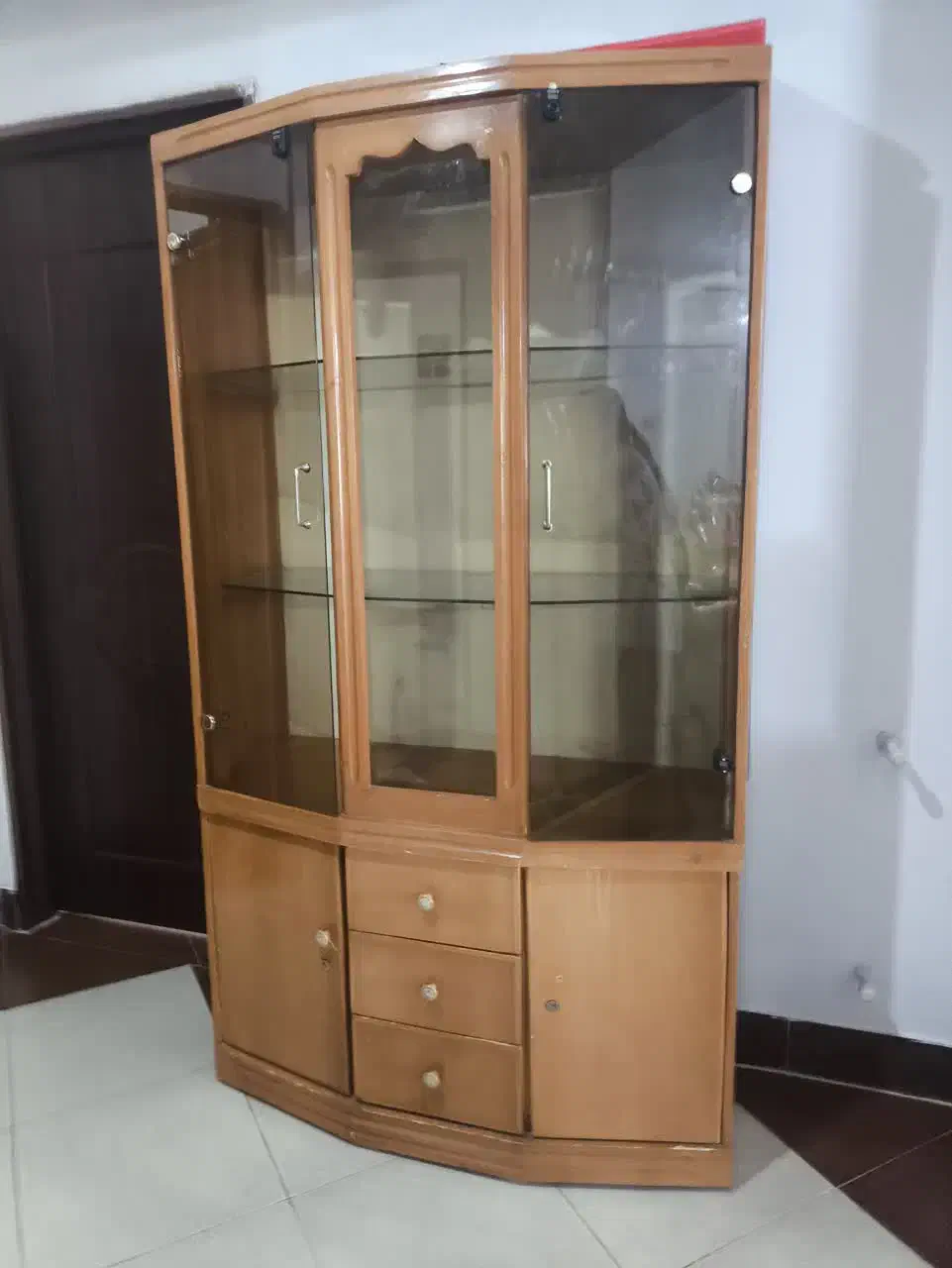 کمد چوبی|جاکفشی، کمد، دراور|بروجرد, |دیوار