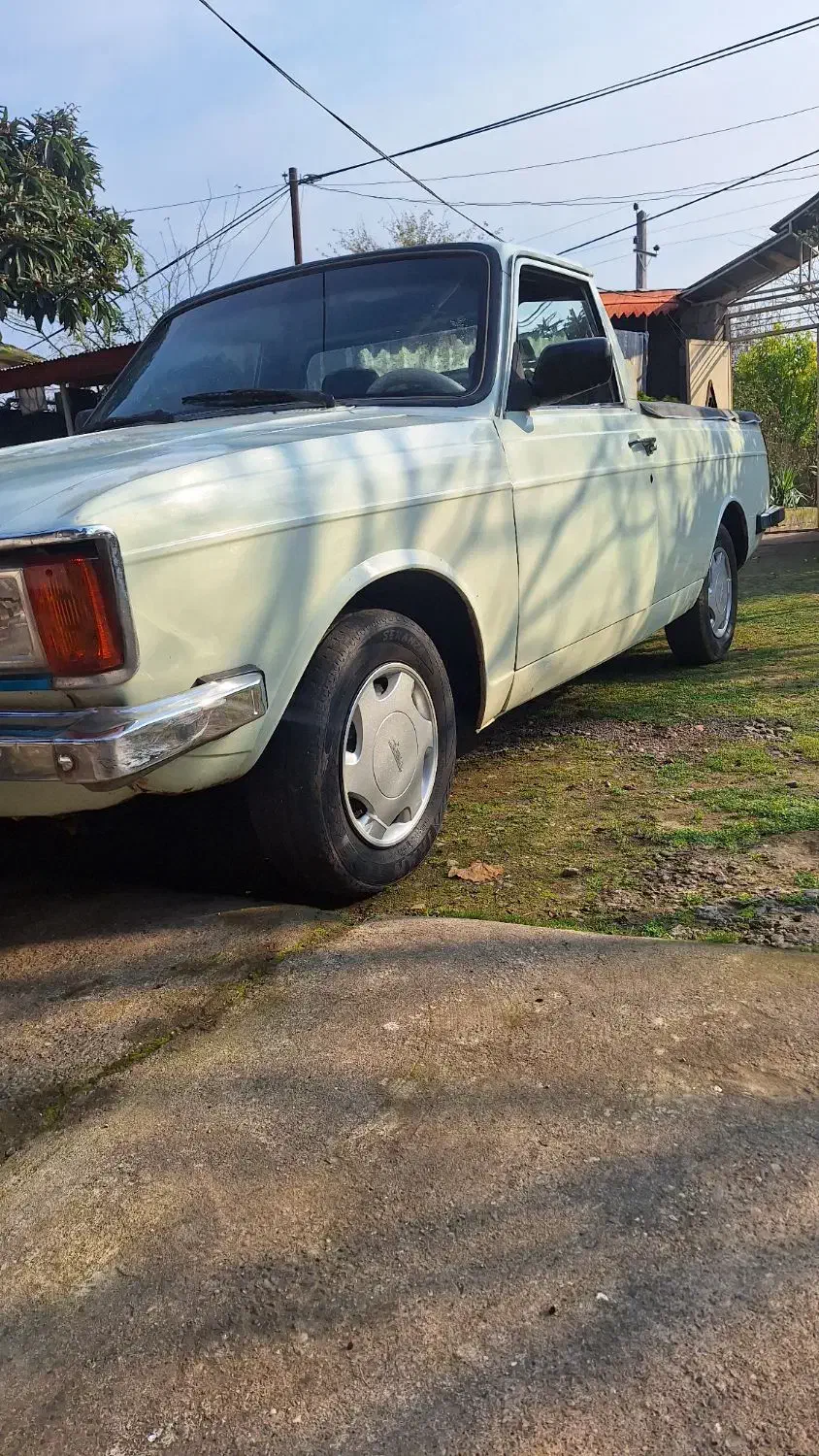 وانت مدل۹۰|خودرو سواری و وانت|آستانه اشرفیه, |دیوار