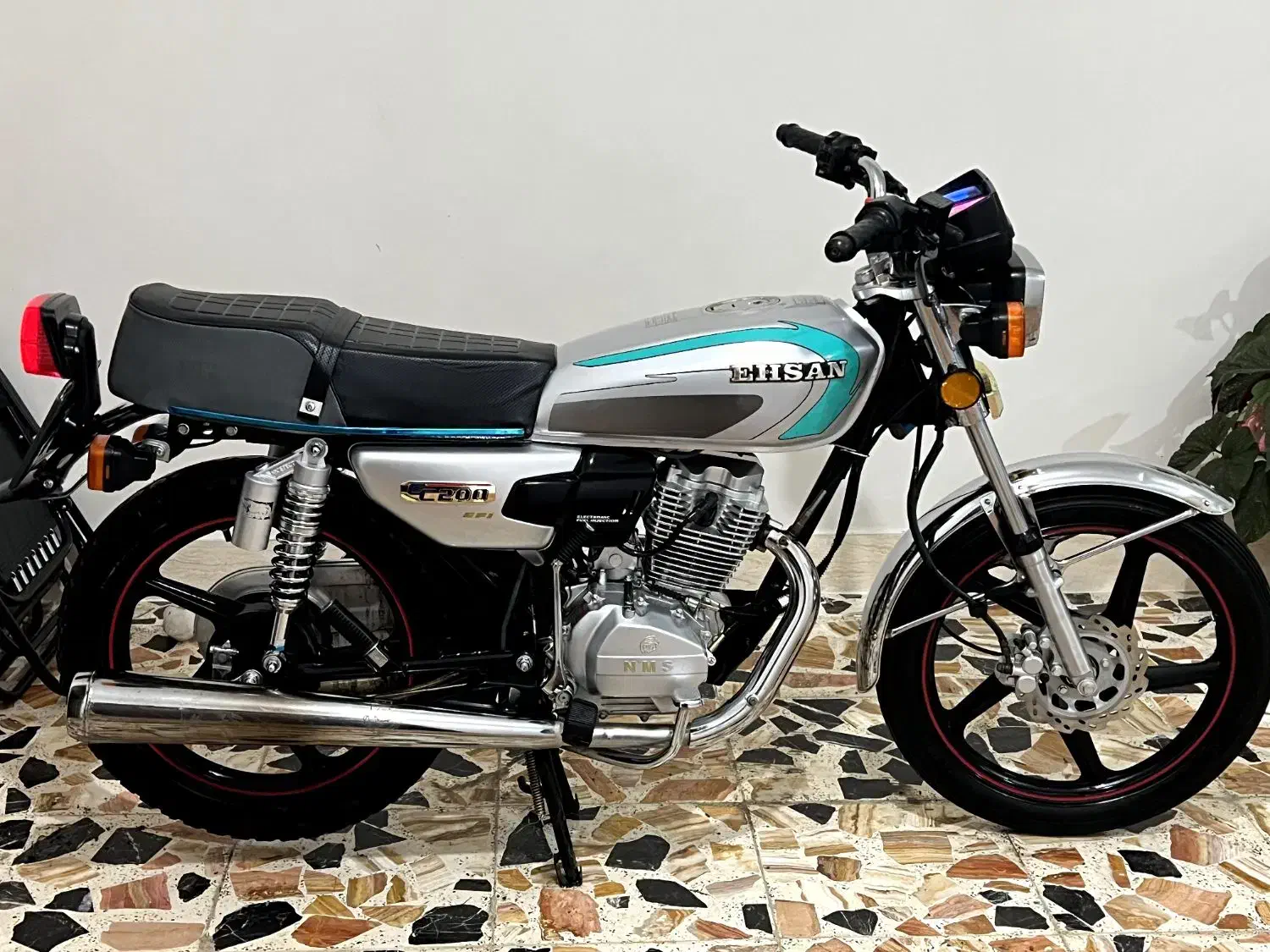 موتور 200مدل 1402|موتورسیکلت|تالش, هشتپر|دیوار