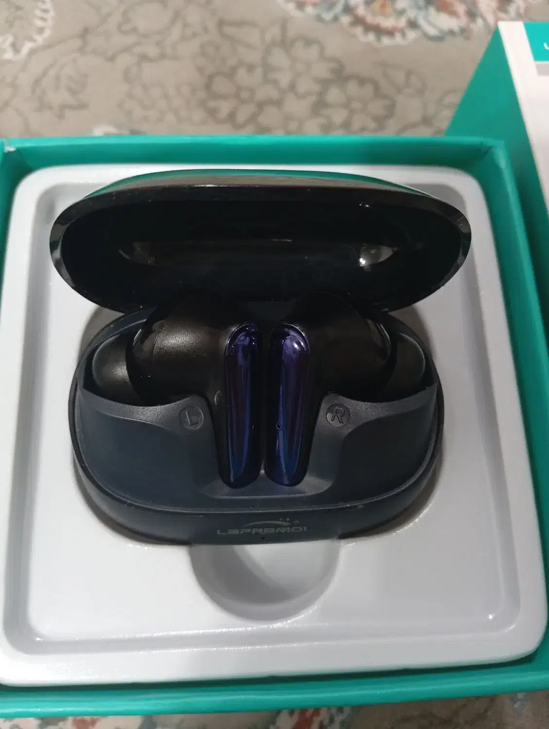 ایرپاد سالم مشکی سرمه ای|لوازم جانبی موبایل و تبلت|رشت, کوی حسینی|دیوار