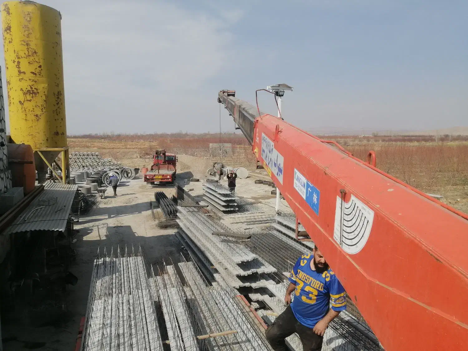 خدمات جرثقیل کفی با دکل 25 متری|خدمات حمل و نقل|میاندوآب, |دیوار