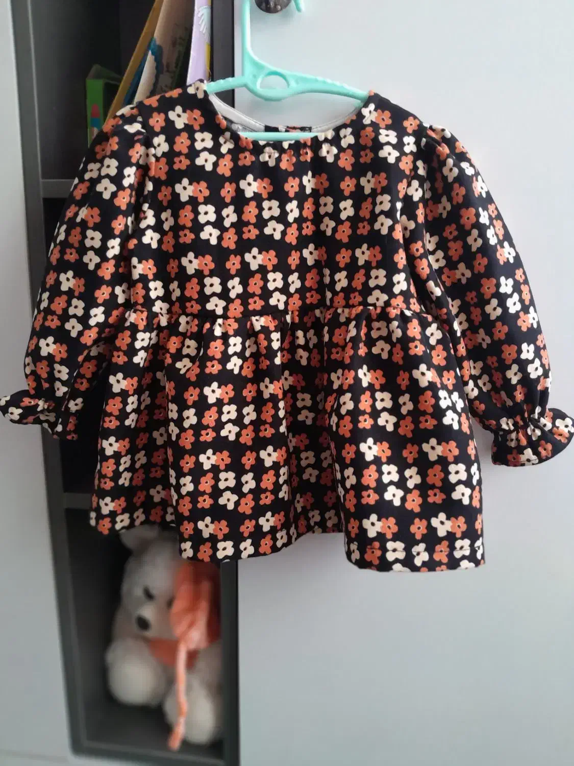 پیراهن|کفش و لباس بچه|رشت, انصاری|دیوار