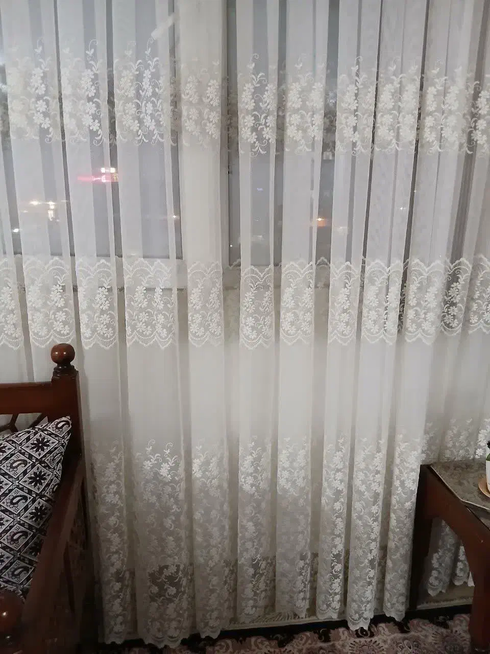 پرده|پرده، رانر، رومیزی|قم, سراجه (۱۵ خرداد)|دیوار