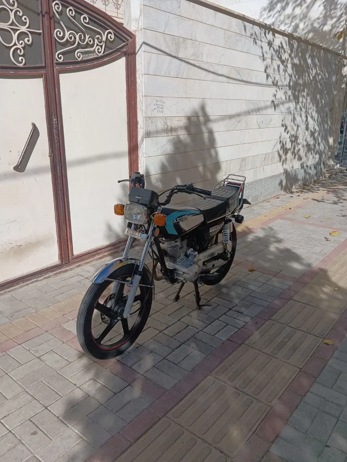 موتور هوندا 200|موتورسیکلت|گلپایگان, |دیوار