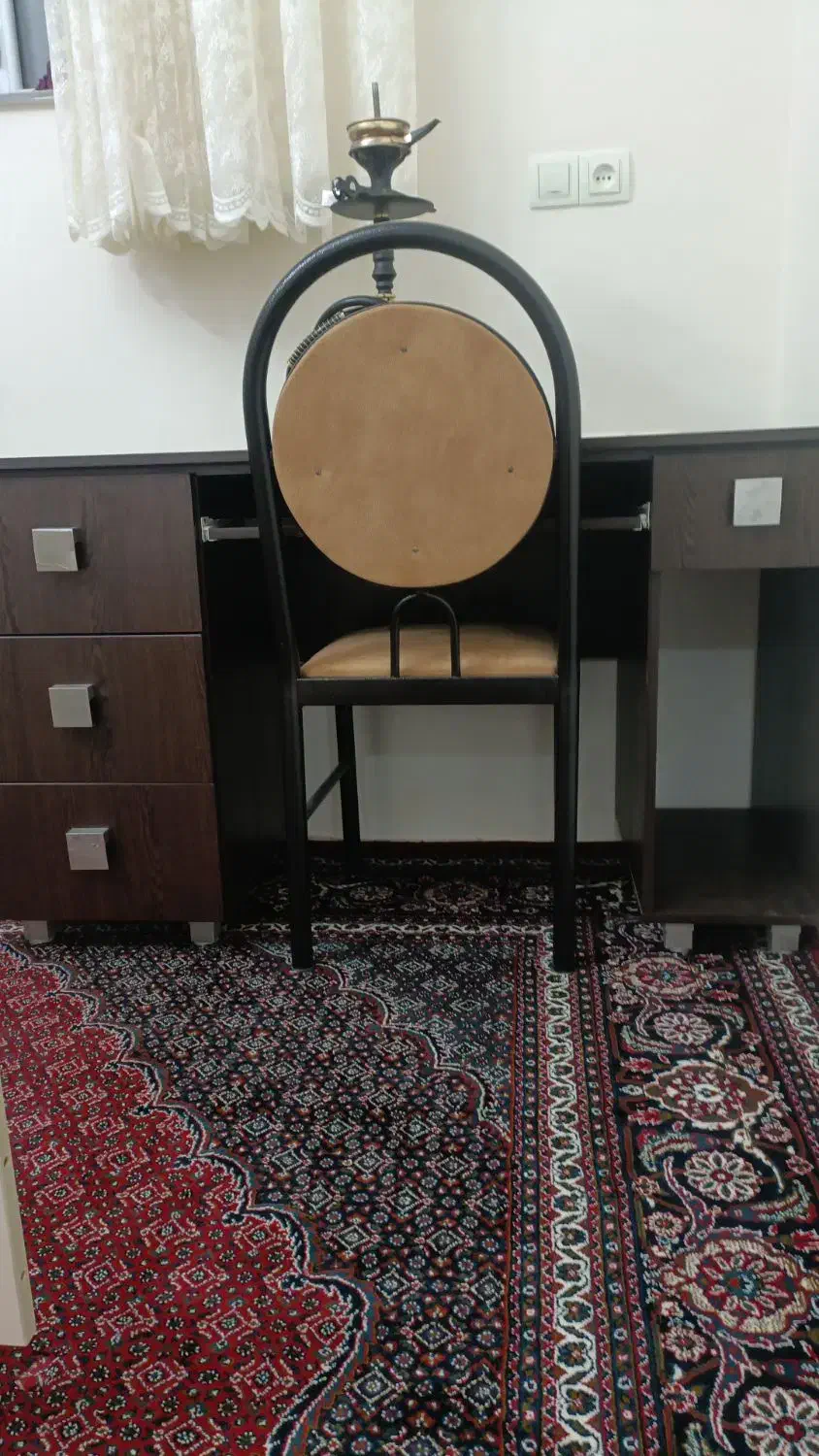 میز کامپیوتر در حد نو|میز تحریر و کامپیوتر|اردبیل, |دیوار