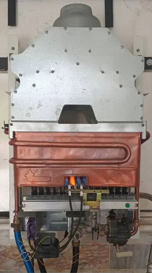 آبگرمکن دیواری کارکرد|آبگرمکن، پکیج، شوفاژ|کردکوی, |دیوار