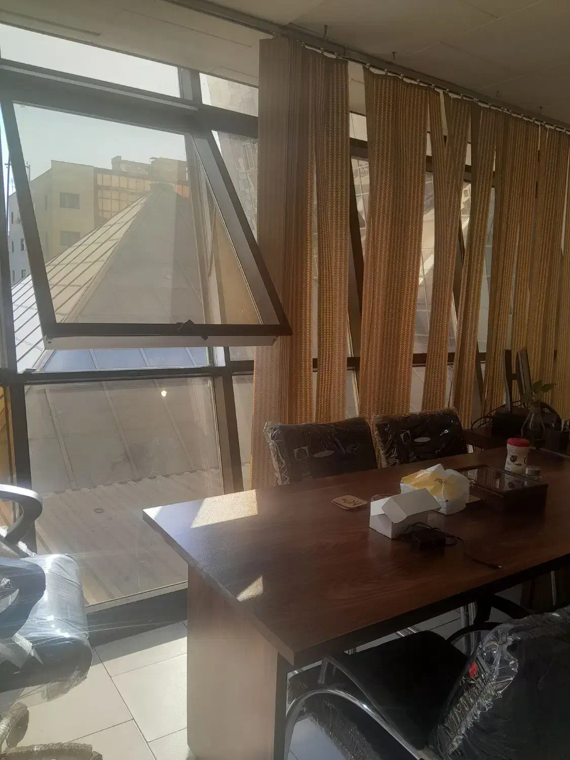 45متر فلکه دوم صادقیه گلدیس|اجارهٔ دفتر کار، اتاق اداری، مطب|تهران, صادقیه|دیوار