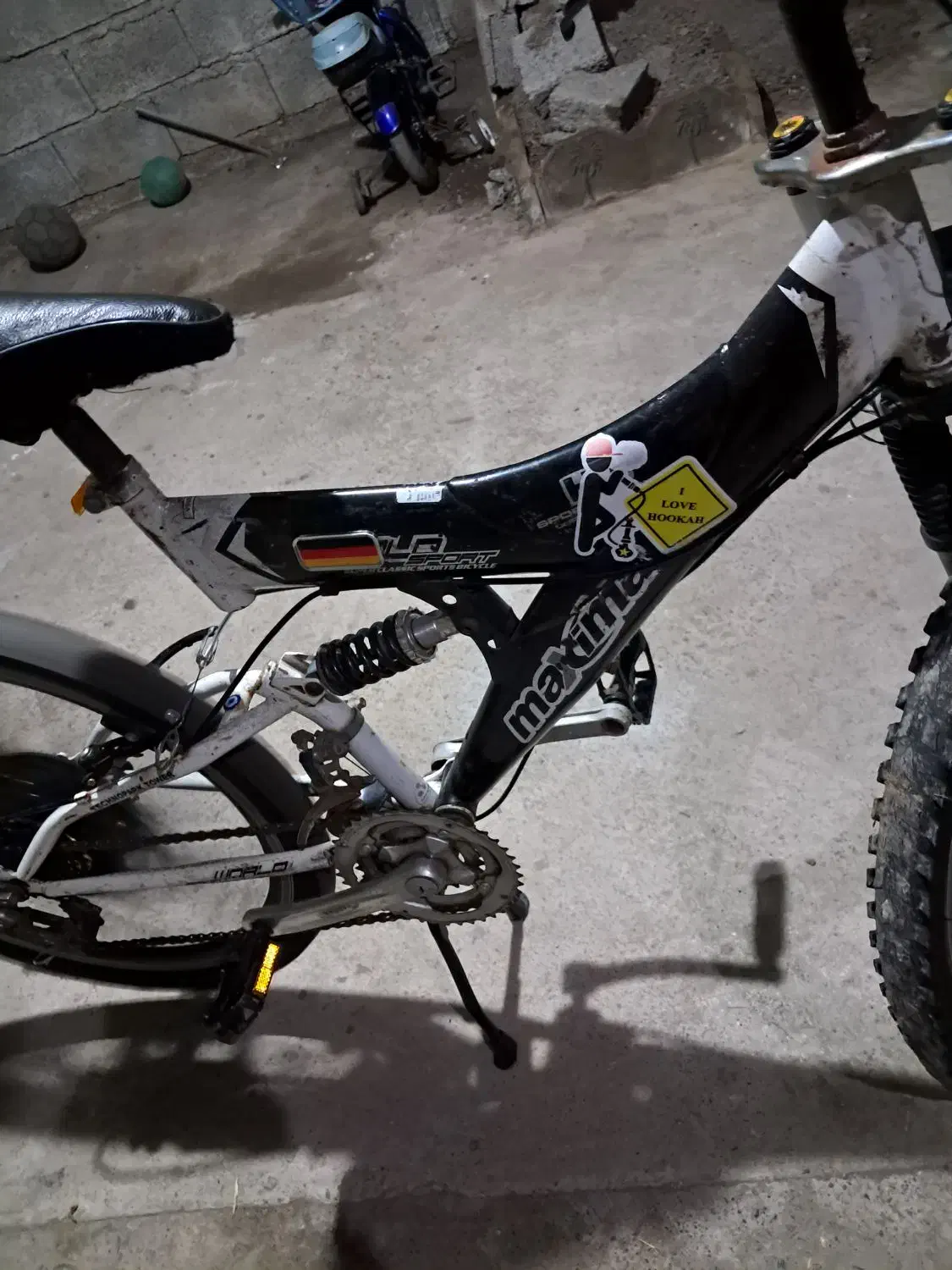 دوچرخه اسپرت|دوچرخه، اسکیت، اسکوتر|سنگر, |دیوار