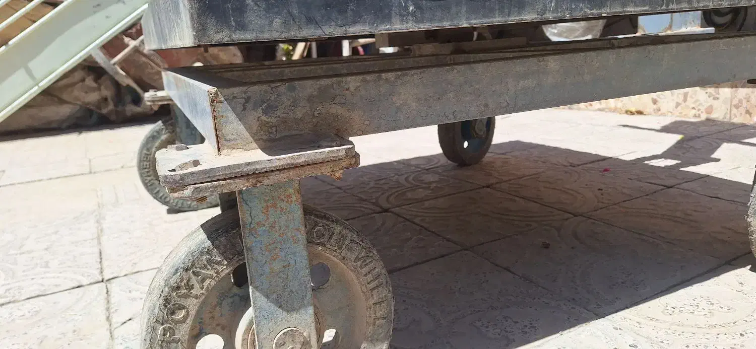 باسکول دیجیتالی یک تن و نیمی|فروشگاه و مغازه|کرمانشاه, |دیوار