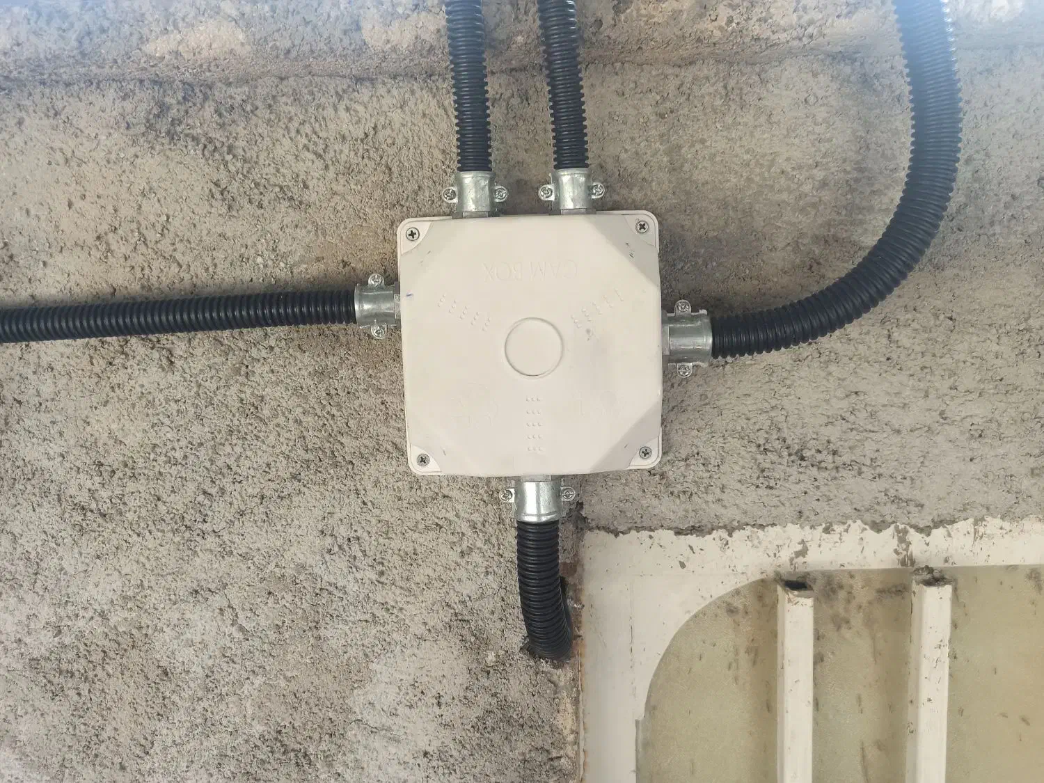 فروش و نصب انواع دوربین مداربسته و دزدگیر اماکن|خدمات پیشه و مهارت|دوگنبدان, |دیوار