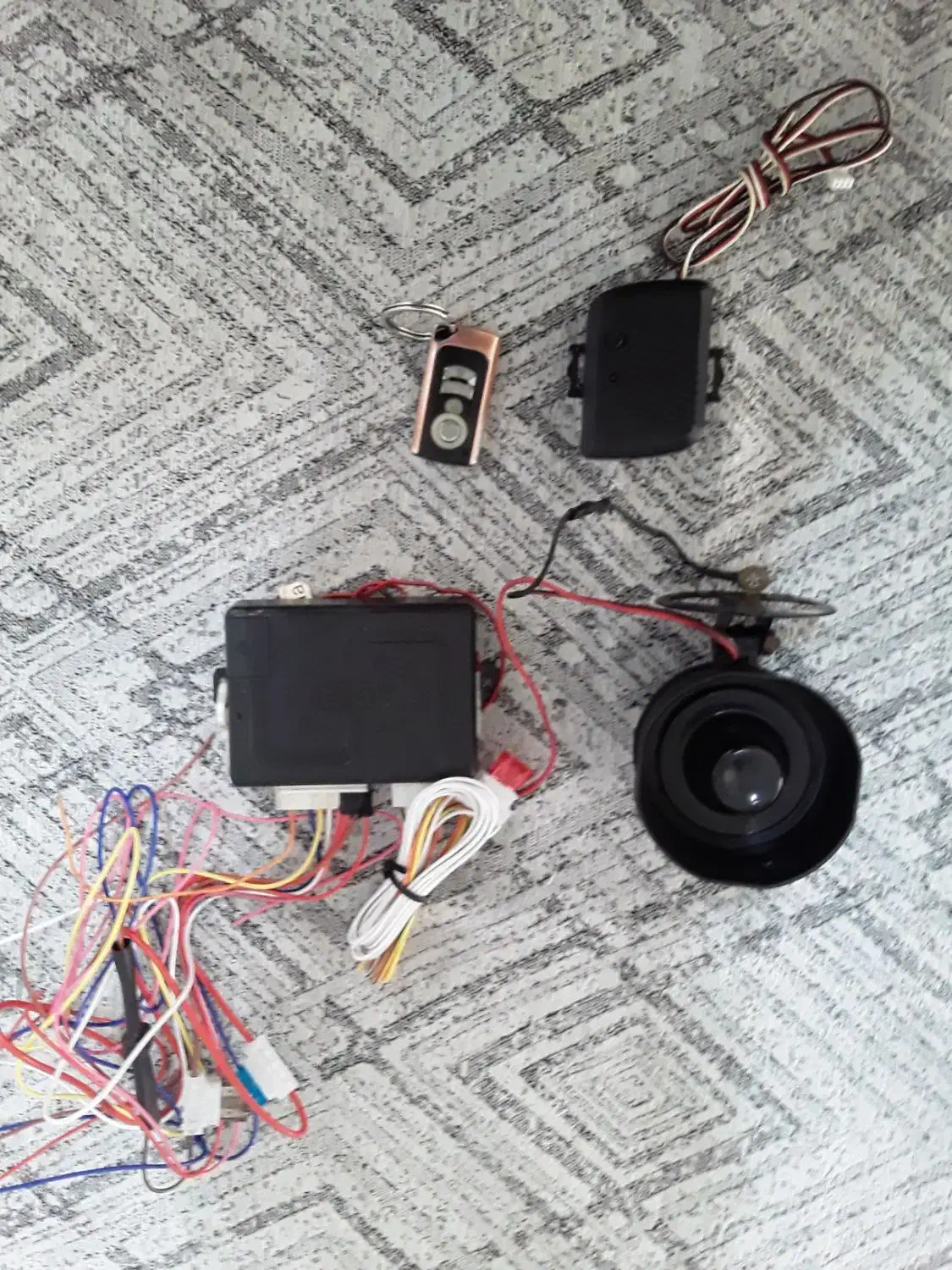 پراید دوزگیر دارم بخون توضیحات وچت|خودرو سواری و وانت|بروجرد, |دیوار