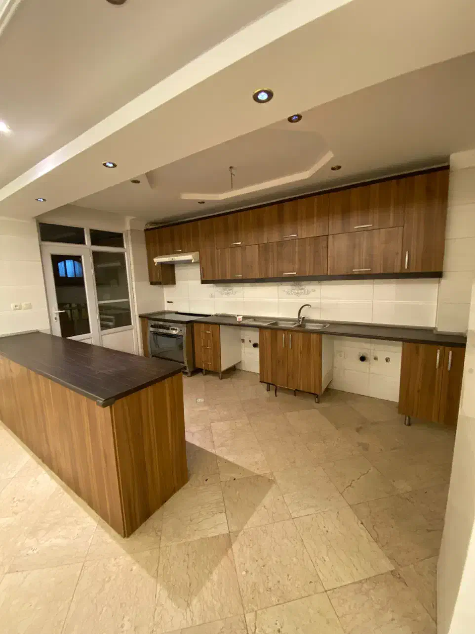 اجاره آپارتمان118متری/3خواب/نوساز/پونک