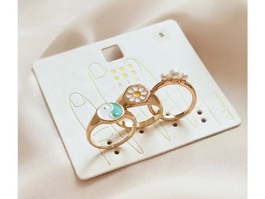 انگشتر پکی طرح دار بابونه و ین و یانگ چند رنگ|بدلیجات|تبریز, |دیوار