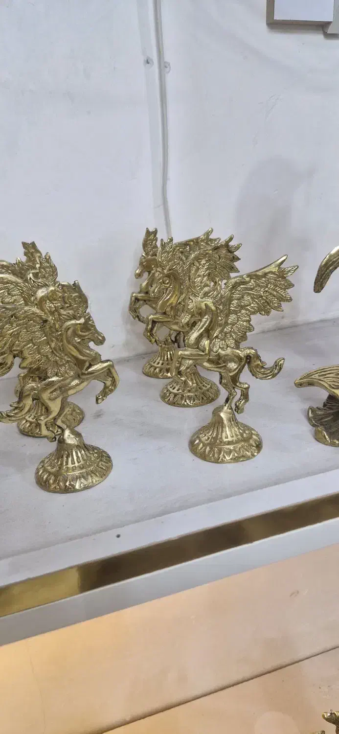 دکوری جات برنزی وآنتیک|مجسمه، تندیس، ماکت|همدان, |دیوار