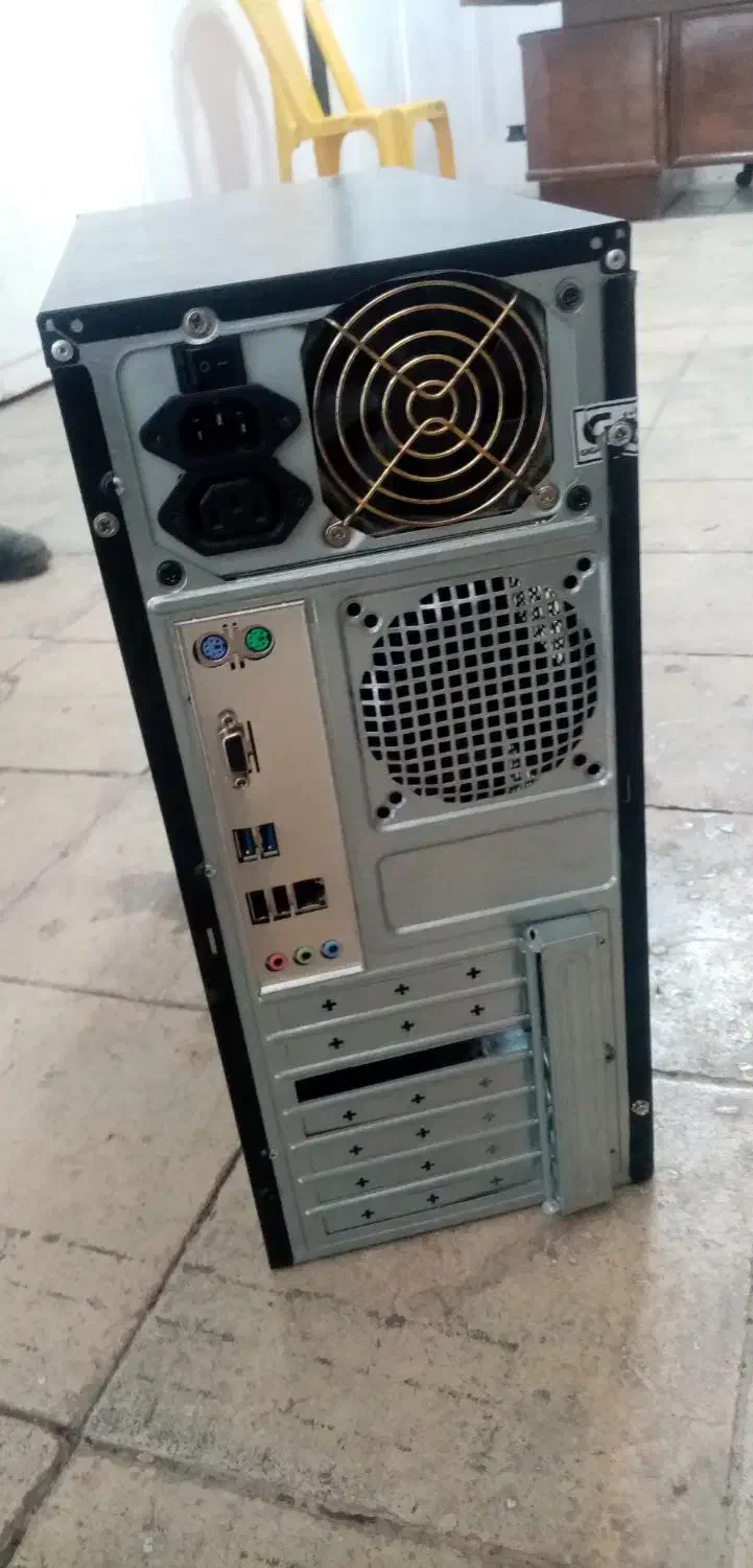 کامپیوتر نسل 7با کیس مانیتور 24 و هارد 8 رم 16|قطعات و لوازم جانبی رایانه|تربتحیدریه, باغ سلطانی|دیوار