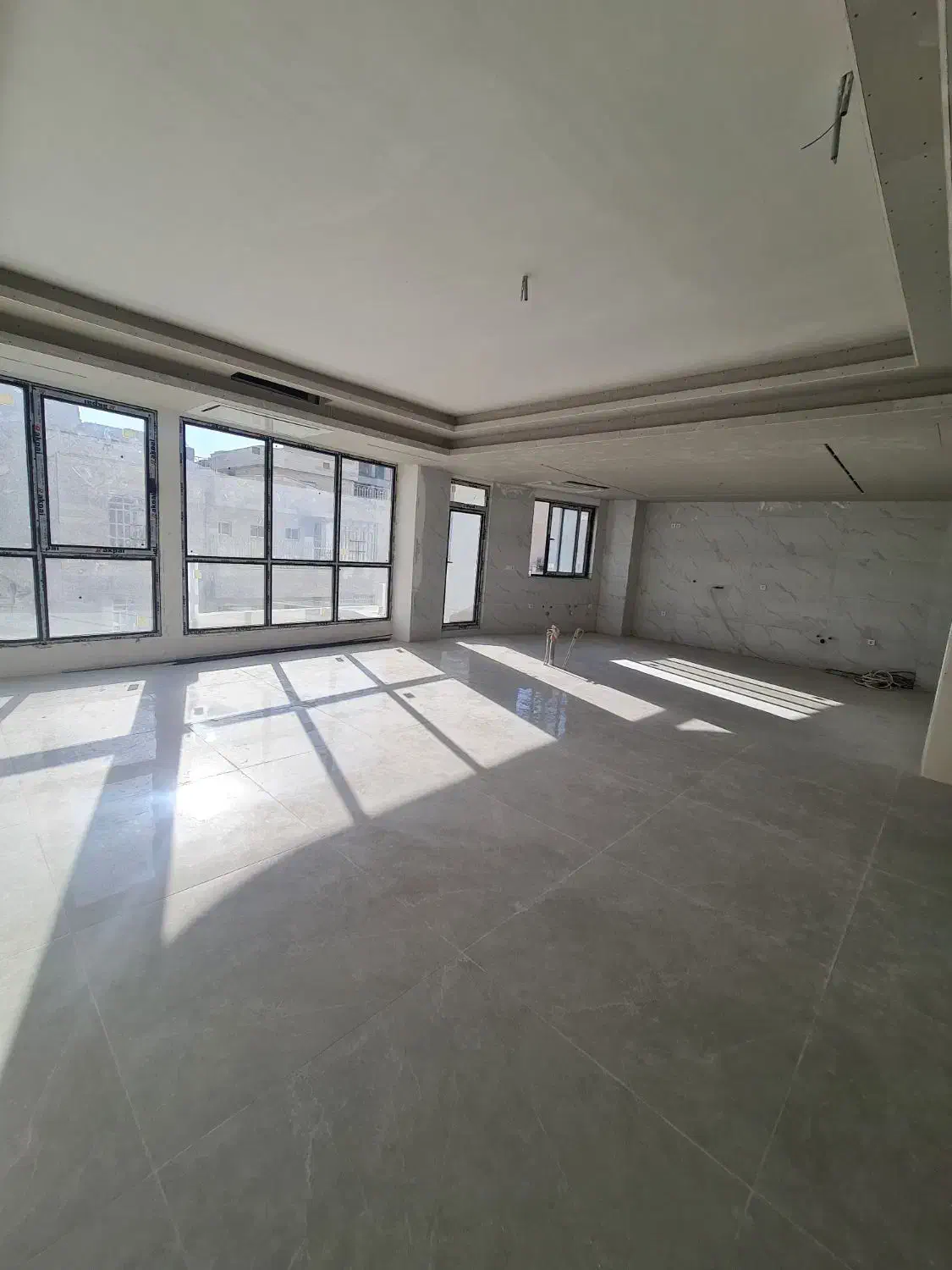 فروش آپارتمان ۱۷۵متری استخر سوناجکوزی/برق/تک واحدی|فروش آپارتمان|کرمانشاه, |دیوار