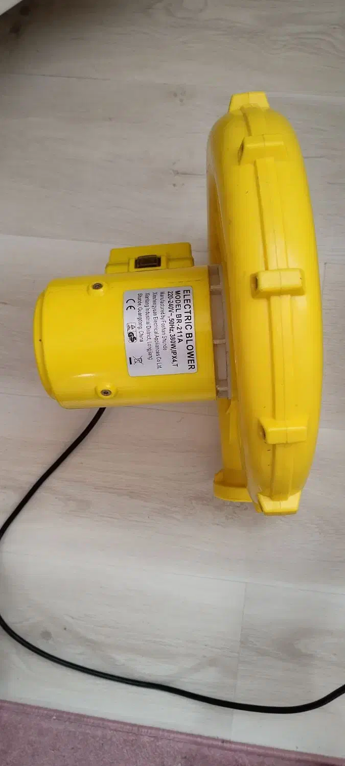 قصربادی|اسباب‌بازی بچه|تبریز, |دیوار