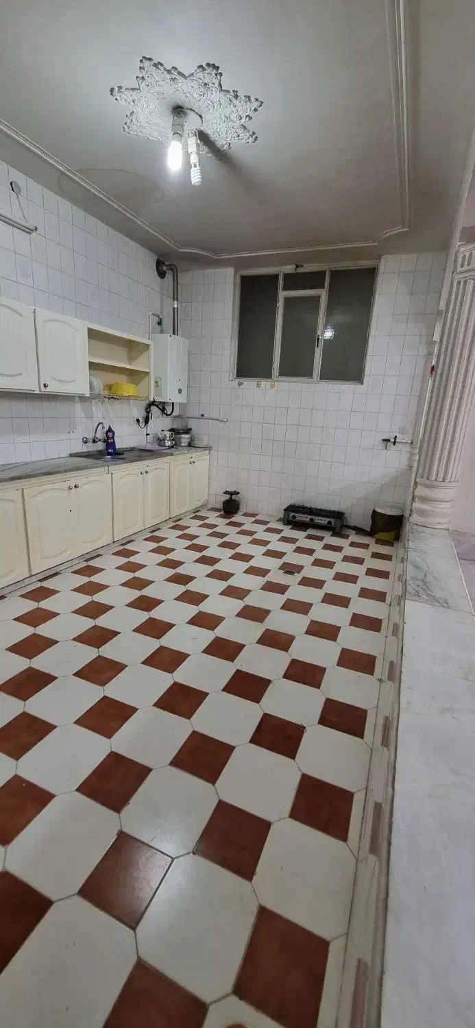 منزل روزانه / هفتگی در شهرضا مرکز شهر|اجارهٔ کوتاهمدت آپارتمان و سوئیت|شهرضا, |دیوار