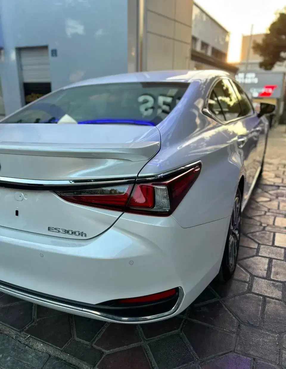 لکسوس ES lexus مدل 2025|خودرو سواری و وانت|تهران, حکمت|دیوار