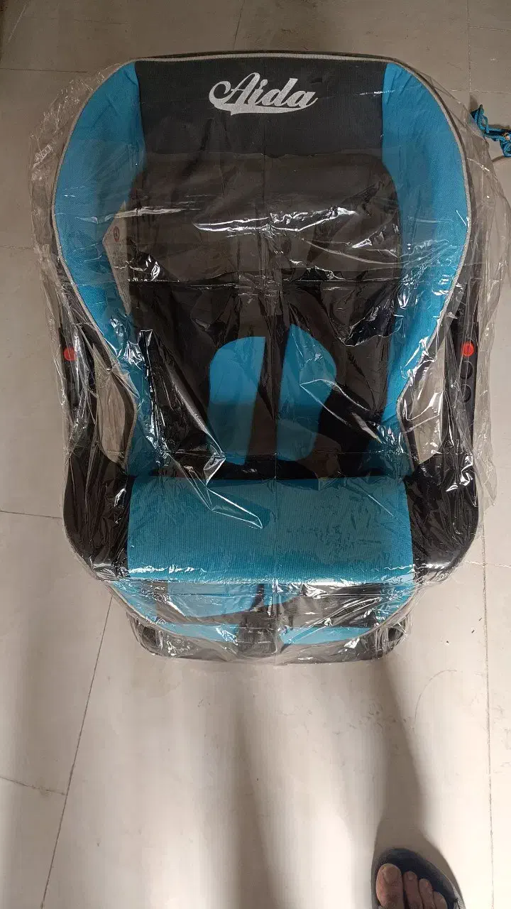 صندلی خودرو کودک و صندلی غذاخوری|کالسکه و لوازم جانبی|مشهد, توس (بلوار توس)|دیوار